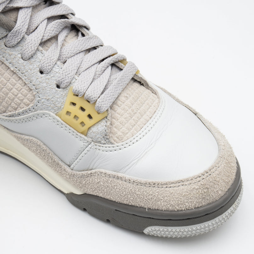 Air Jordan 4 Retro SE Craft Photon Dust