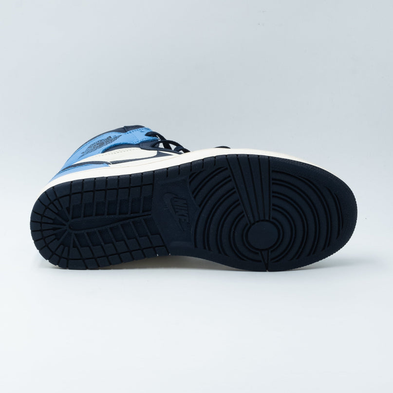 Air Jordan 1 Retro High Obsidian UNC