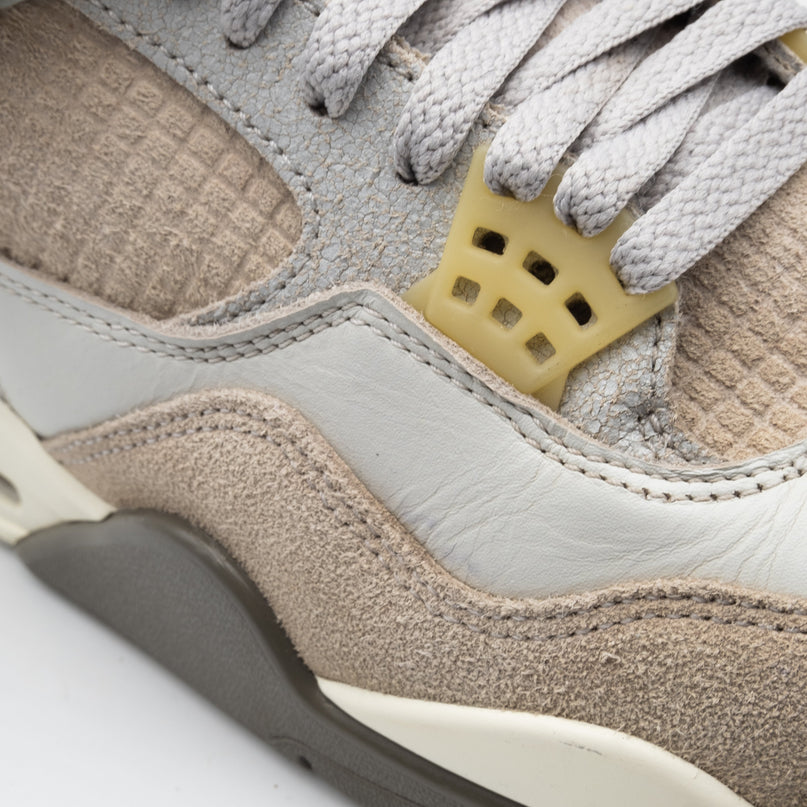 Air Jordan 4 Retro SE Craft Photon Dust