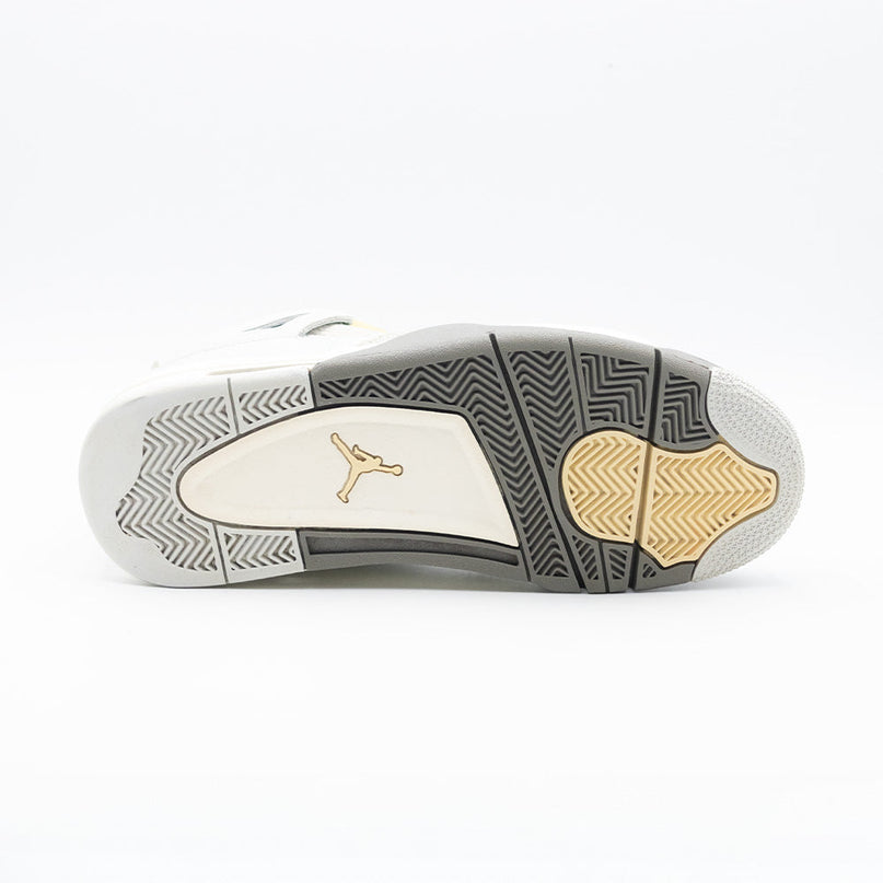 Air Jordan 4 Retro SE Craft Photon Dust