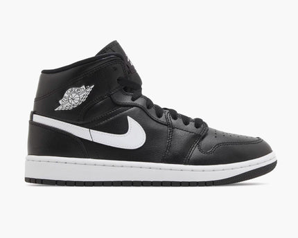 Air Jordan 1 Mid Black White