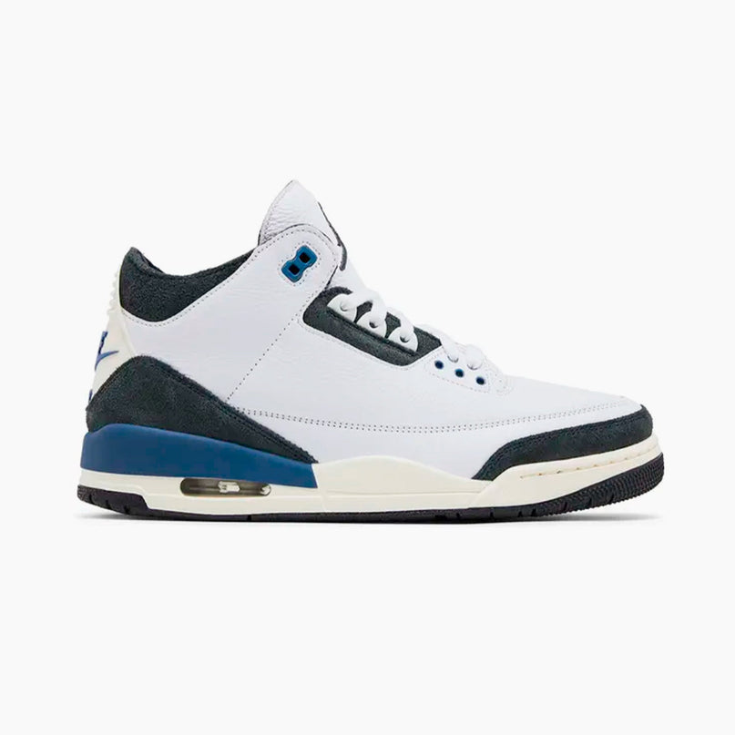 Air Jordan 3 Retro OG SP A Ma Maniére Diffused Blue