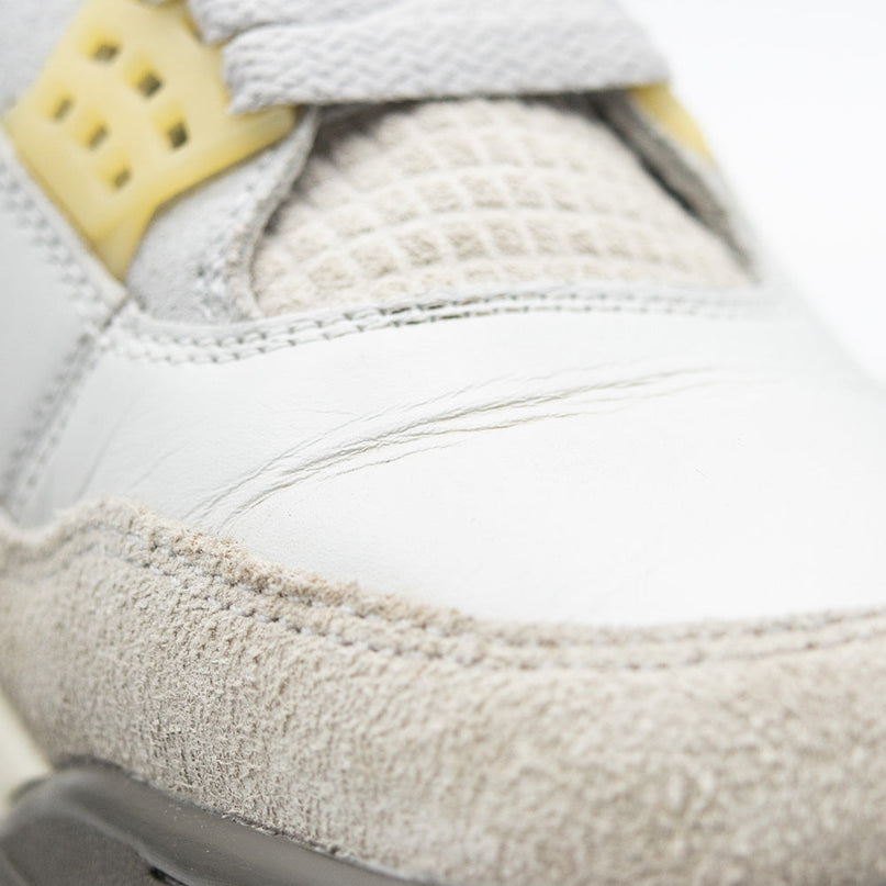 Air Jordan 4 Retro SE Craft Photon Dust
