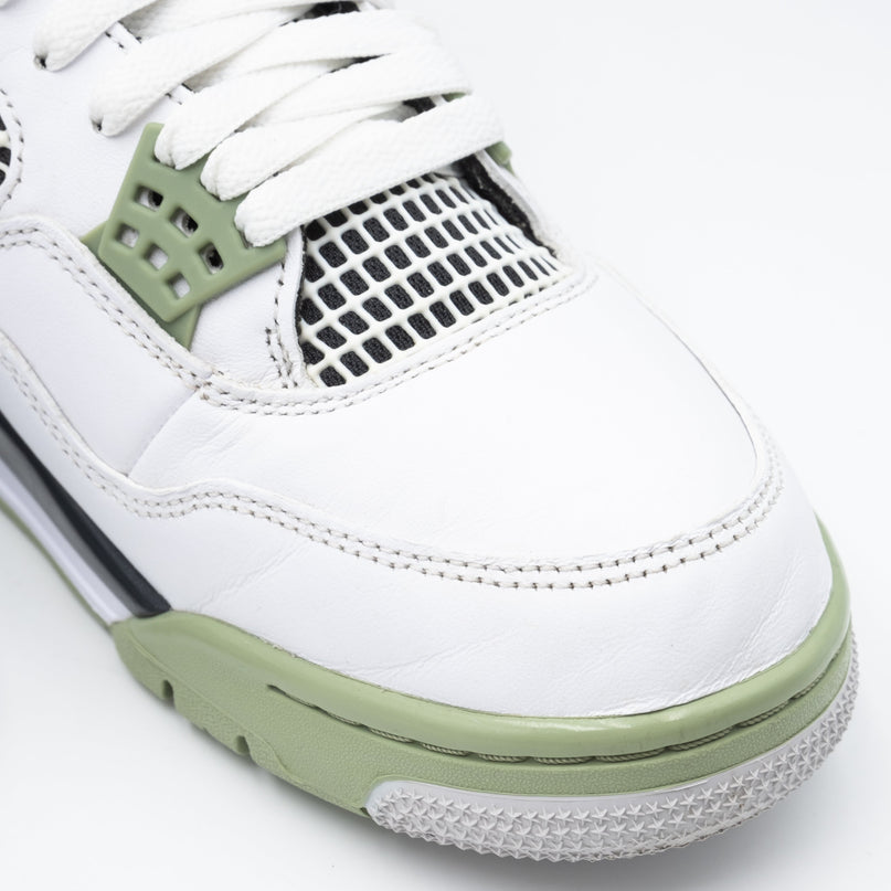 Air Jordan 4 Retro Seafoam