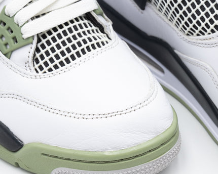 Air Jordan 4 Retro Seafoam