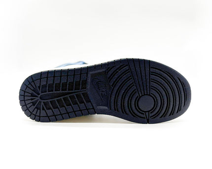 Air Jordan 1 Retro High Obsidian UNC