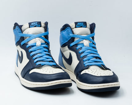 Air Jordan 1 Retro High Obsidian UNC
