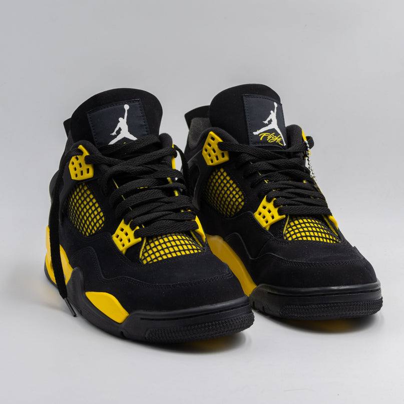Air Jordan 4 Retro Thunder Black Yellow