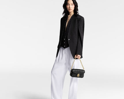 Pochette Métis East West - LV - Full Black