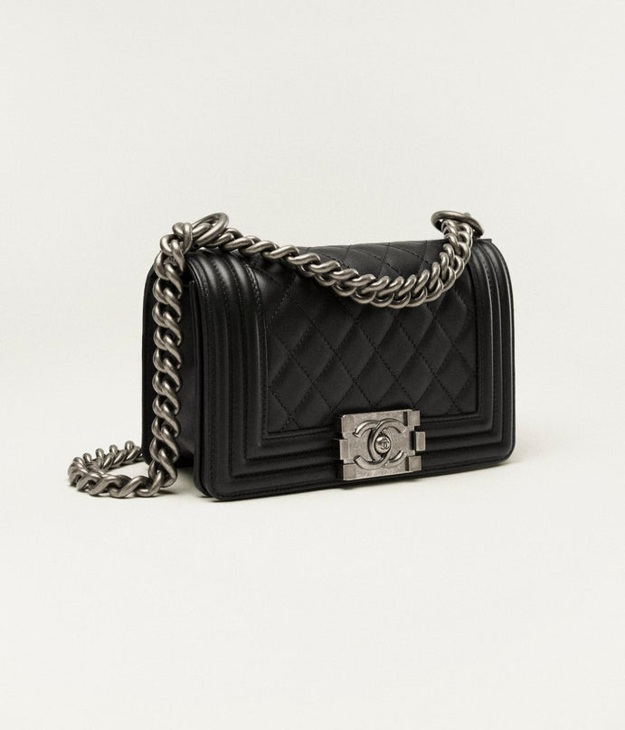 PETIT SAC BOY CHANEL NOIR