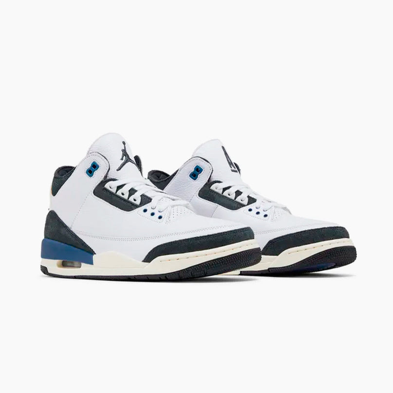Air Jordan 3 Retro OG SP A Ma Maniére Diffused Blue