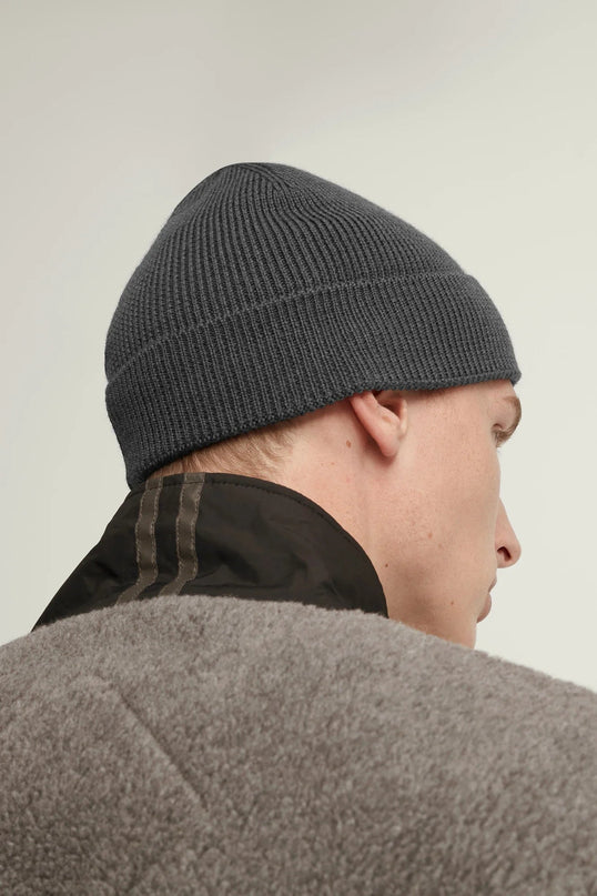 CANADA GOOSE - BONNET EN MÉRINOS