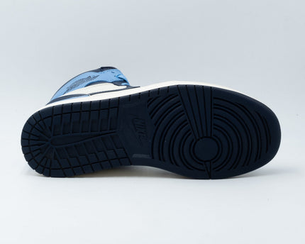 Air Jordan 1 Retro High Obsidian UNC
