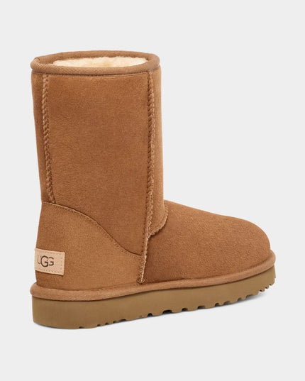 Botte UGG Classic II Short