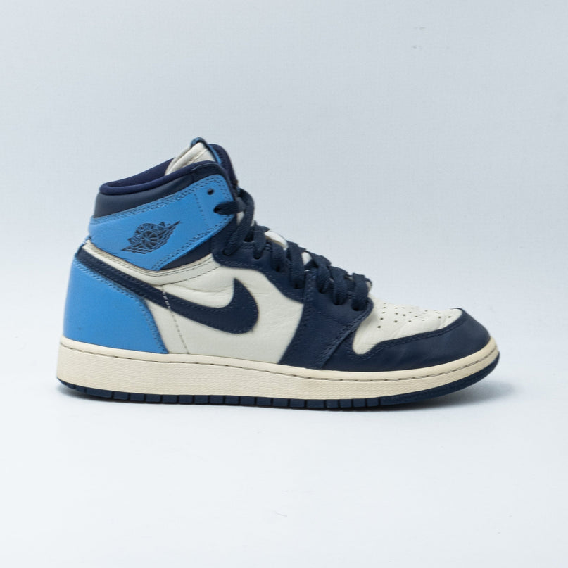 Air Jordan 1 Retro High Obsidian UNC