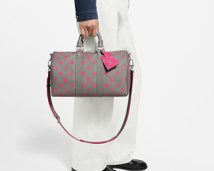 Sac Keepall Bandoulière 35 - LV - Gris Rose