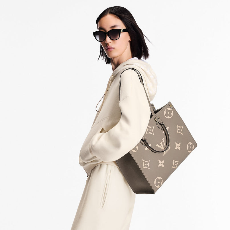 Cabas OnTheGo MM - LV - Gris Blanc