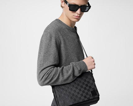 Sac ceinture Discovery PM - LV - Full Black