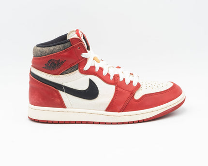 Air Jordan 1 Retro High OG Chicago Lost and Found