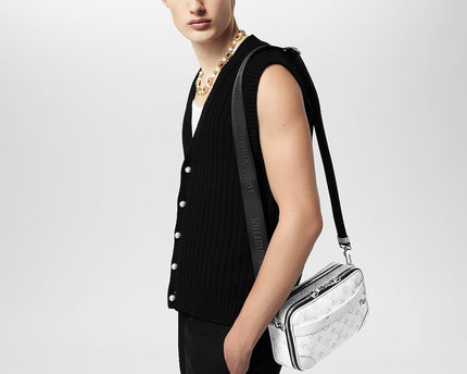 Sac Alpha Messenger - LV - Blanc